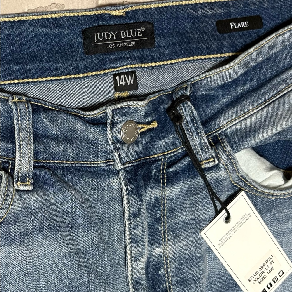 Judy Blue Flare Jeans - Denim Blue